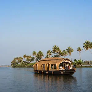 *** Botel Xandari Riverscapes India
