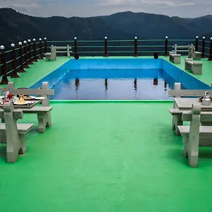  Resort Misty Hill India